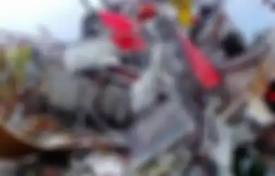 Flight Data Recorder Black Box AirAsia QZ8501 Berhasil Diangkat