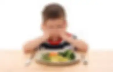 Ini Kesalahan Orangtua yang Membuat Anak Susah Makan Sayur