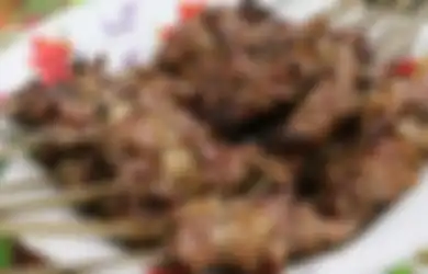 Idap Hipertensi? Batasi Makan Daging!
