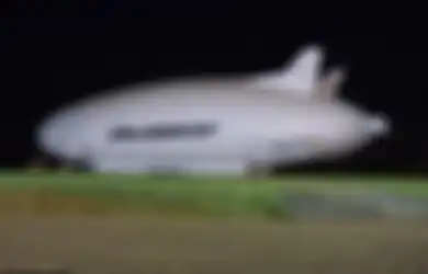 Berukuran Satu Lapangan Sepak Bola, Airlander 10 Jadi Pesawat Komersil Terbesar di Dunia