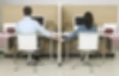 Madu Racun Romansa di Kantor: Ketika Rekan di Kantor Lebih Dekat Dibanding Pasangan di Rumah