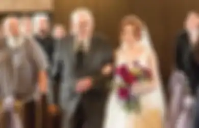 Gaun Pengantin ini Dipakai oleh Tiga Generasi dan Tetap Memesona