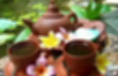 7 Kebiasaan Minum Teh Unik di Berbagai Daerah di Indonesia (1)