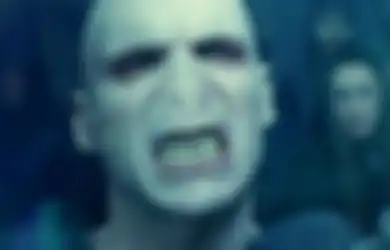 Menurut J.K. Rowling, Donald Trump lebih Kejam dari Voldemort