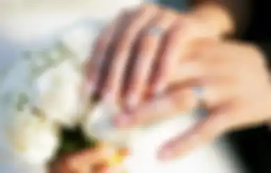Survei: Perempuan Sekarang Lebih Memilih Rumah Ketimbang Cincin Pernikahan
