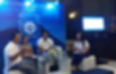 Berikan Edukasi Soal Air Bersih, Danone AQUA Hadirkan Permainan Mesin Pencapit Terbesar di Indonesia