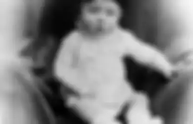 (Foto) Ketika Kecil 13 Bocah Ini Begitu Lucu, Saat Besar Menjadi 'Monster' Paling Jahat di Dunia