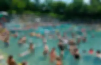 Para Peneliti Ini Menguji Kebersihan Puluhan Kolam Renang, Hasilnya ‘Menyeramkan’