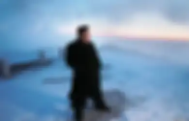 (FOTO) Kim Jong-Un 'On Top': 'Gaya' Sang Diktator Korut Kala Mendaki Gunung