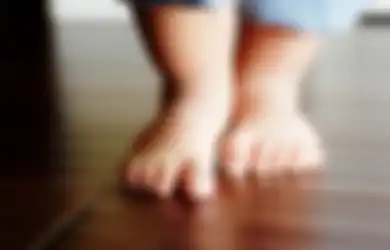 Sulit Diterima Akal Sehat, Seorang Pria 22 Tahun Nikahi Seorang Balita