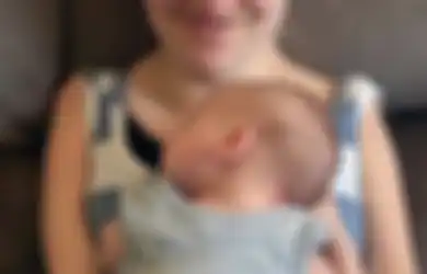 Sheree Psaila Melahirkan Bayi Tanpa Otot Lengan dan Kaki