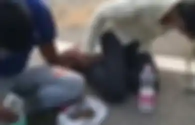 Angkut Daging Sapi Dua Pria India Dipaksa Makan Kotoran Sapi