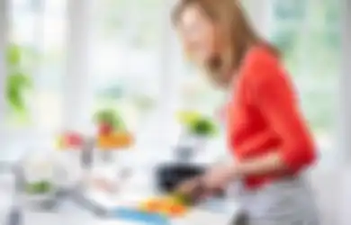 Memasak, Resolusi Tahun Baru yang Membuat Kita Lebih Hemat dan Sehat