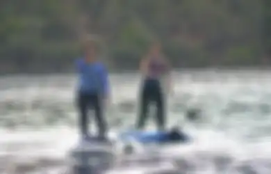 Menteri Susi Main Kano di Laut Kolaka, Netizen: ‘Menteri Kelautan yang Mengerti dan Mencintai Laut’