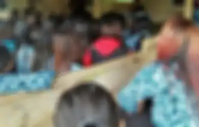 Para Murid di Sekolah Khusus PSK Ini Diajar oleh Perajin Hingga Dokter