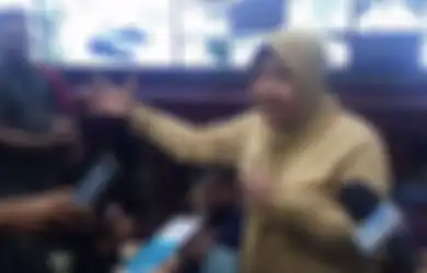 Tri Rismaharini: Tahun Ini akan Ada 12 Ribu Guru Ngaji di Surabaya yang Dijamin BPJS