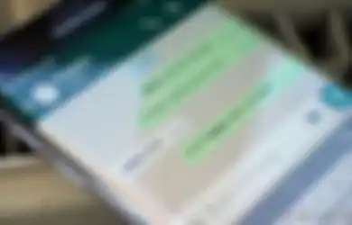Bingung Menulis Huruf Tebal Atau Miring Di WhatsApp, Ini Cara Praktisnya!