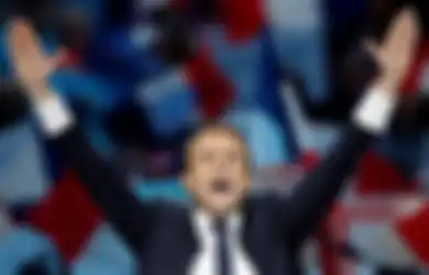 Emmanuel Macron Jadi Presiden Prancis Termuda: Kisah Asmara Macron yang Beristri Perempuan 24 Tahun Lebih Tua darinya
