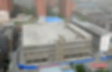 Ekstrim! Tempat Latihan Mengemudi Mobil Ini Berada di Atas Gedung Setinggi 20 meter, Berani Coba?