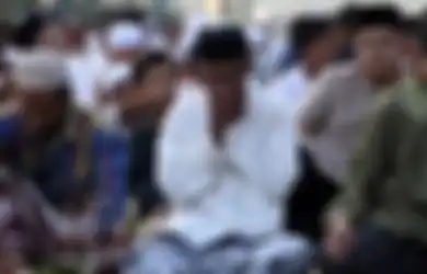 Mana yang Benar “Umat Islam” atau “Umat Muslim”?
