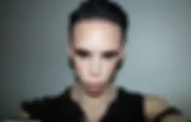 Terobsesi Menjadi Alien Tak Berkelamin, Vinny Ohh Ingin Potong Alat Vitalnya