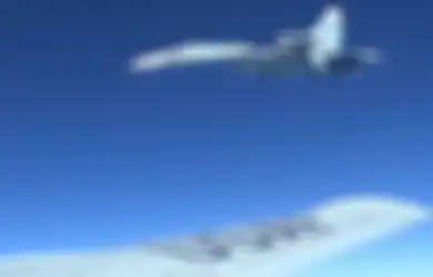 Gila! Jet Tempur Rusia Pepet Pesawat Intai AS Dalam Jarak 1,5 Meter