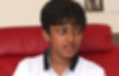 Jenius! Bocah Laki-laki 11 Tahun Ini Dapat Skor IQ Lebih Tinggi dari Albert Einstein dan Stephen Hawking