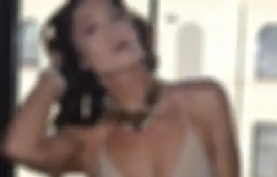 Punya Kondisi ‘Kulit Kendor’ yang Langka, Wanita 26 Tahun Ini Tetap ‘Pede’ Jadi Seorang Model