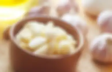 Jangan Mengonsumsi Bawang Putih Saat Anda Dalam Kondisi Seperti Ini, Berbahaya!