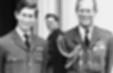 Penasaran dengan Hantu-hantu di Istana Inggris, Inilah yang Dilakukan Pangeran Charles