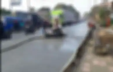 Foto Motor 'The Power of Emak-eman' Terjebak Cor Beton Basah: Begini Kisahnya