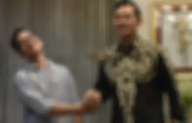 Pilih Mana, Gaya Santai Ala Gibran atau Gaya Formal Ala AHY?
