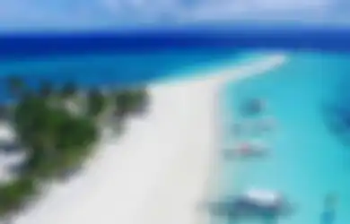 Sangat Indah, Pulau di Filipina Ini Miliki Pantai Pasir Putih yang Bikin Gatel Orang Kepingin ke Sana