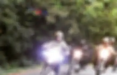 Menteri Susi Naik Motor Trail, Netizen: Berani Nyalip, Saya Tenggelamkan!