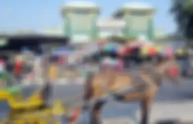 Ke Yogyakarta, Jangan Jangan Lupa ke Pasar Beringharjo: dari Batik hingga Klepon, Semua Ada di Sana
