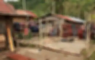 Hewan-hewan pun Ikut Menangis saat Upacara Melepas Arwah Leluhur Berpisah dengan Dunia