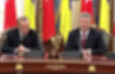 Duh, Presiden Erdogan Sempat Tertidur Dalam Acara Jumpa Pers Resmi Bersama Pemimpin Ukrania