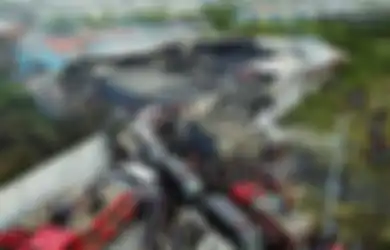 Tragedi Pabrik Mercon: Langit yang Berubah Gelap dan Jeritan Minta Tolong dari Balik Pintu yang Terkunci