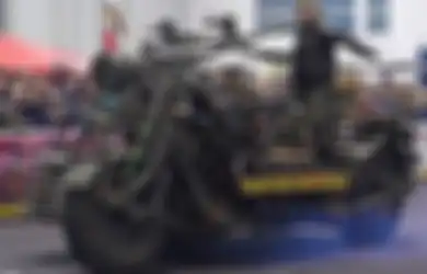 Pakai Mesin Tank, Motor Ini dapat Predikat Sebagai Motor Terberat di Dunia