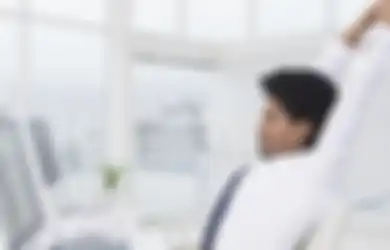 Ganti Posisi 40 Kali dapat Hindari Beragam Risiko Kesehatan Akibat Duduk Seharian di Kantor