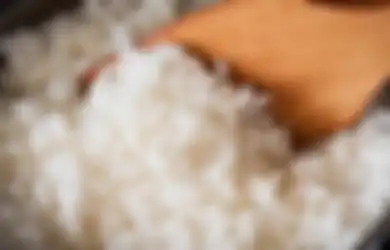 Menurut Profesor Ini, Cara Kita Memasak Nasi Selama Ini Ternyata Salah dan Justru Berbahaya Bagi Kesehatan