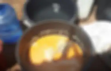 Hi, Minuman Keras Lokal Asal Papua Ini Dibuat Menggunakan Bangkai Tikus