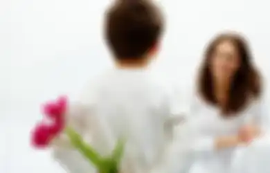 Ibu, Jangan Pelit Jika Ingin Lahirkan Anak dengan Tingkat Kecederdasan Tinggi dan Berkepribadian Hangat