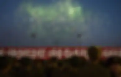 Sukses Luncurkan Rudal Balistik Baru, Warga Korut pun Bersorak-sorai di Lapangan Kim Il-sung