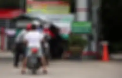 Ingat! Jangan Langsung Nyalakan Motor Setelah Isi Bahan Bakar di SPBU. Risikonya Fatal!