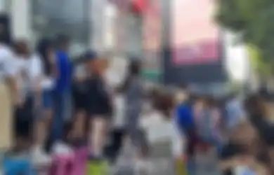 Surat Dari Darah Haid hingga Pelecehan Seksual, Inilah Perilaku Penggemar Ekstrim yang Meresahkan Bintang K-Pop