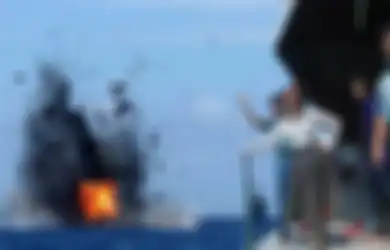 Perlukah Menteri Susi Terus Menenggelamkan Kapal-kapal Pencuri Ikan?