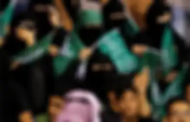 Setelah Boleh Mengemudi dan Menonton Olahraga di Stadion, Perempuan Arab Saudi Juga akan Punya Area Merokok Sendiri
