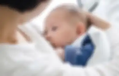 Bisakah Perempuan Menyusui Tanpa Kehamilan dan Melahirkan?