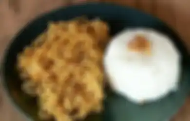 Jangan Pernah Lagi Makan Nasi Bersama Mi Instan, Akibatnya Bisa Sangat Berbahaya!